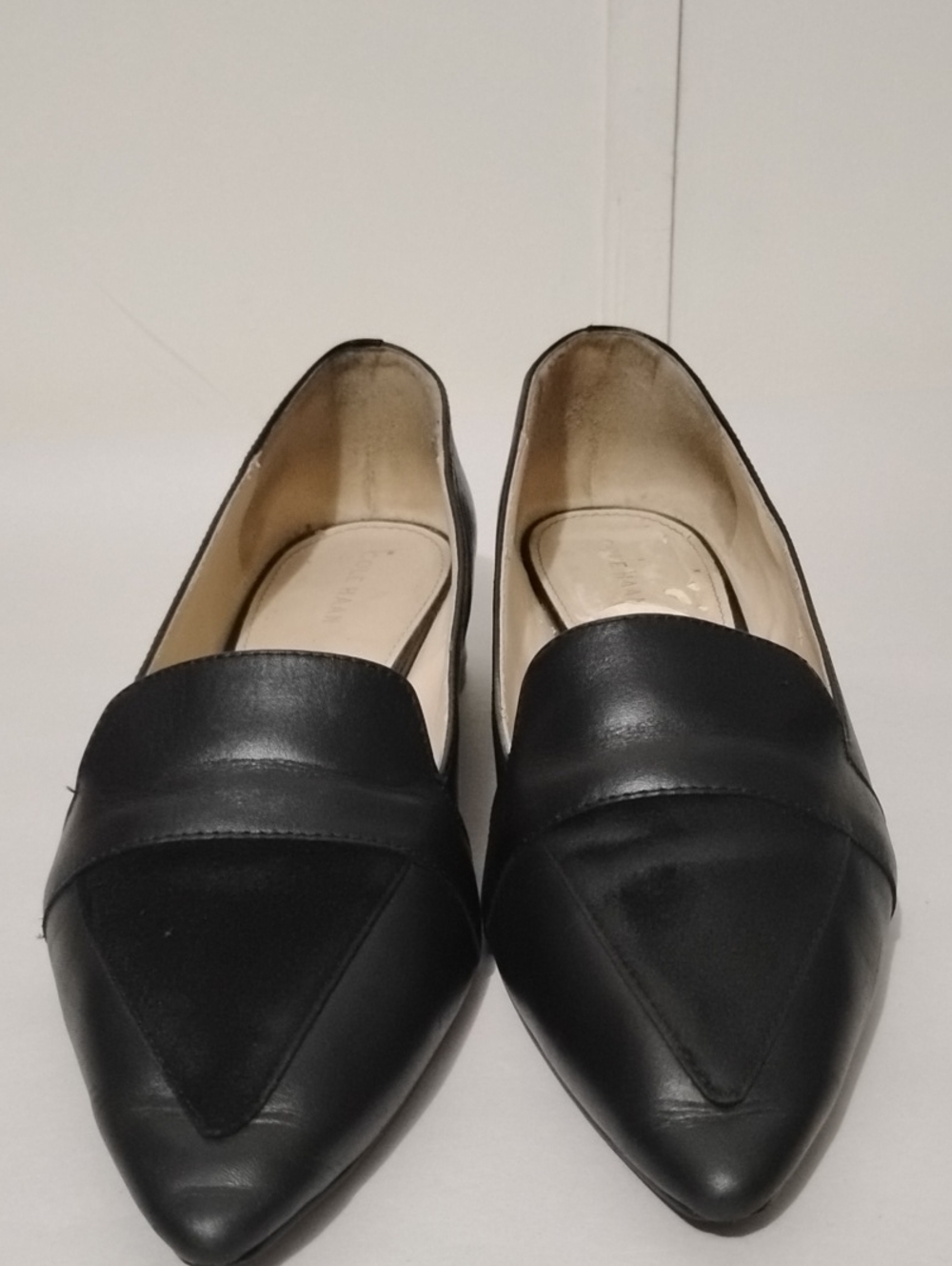 Cole Haan Women's Black Pointed Toe Slip-On 1"‎ Heel Flats